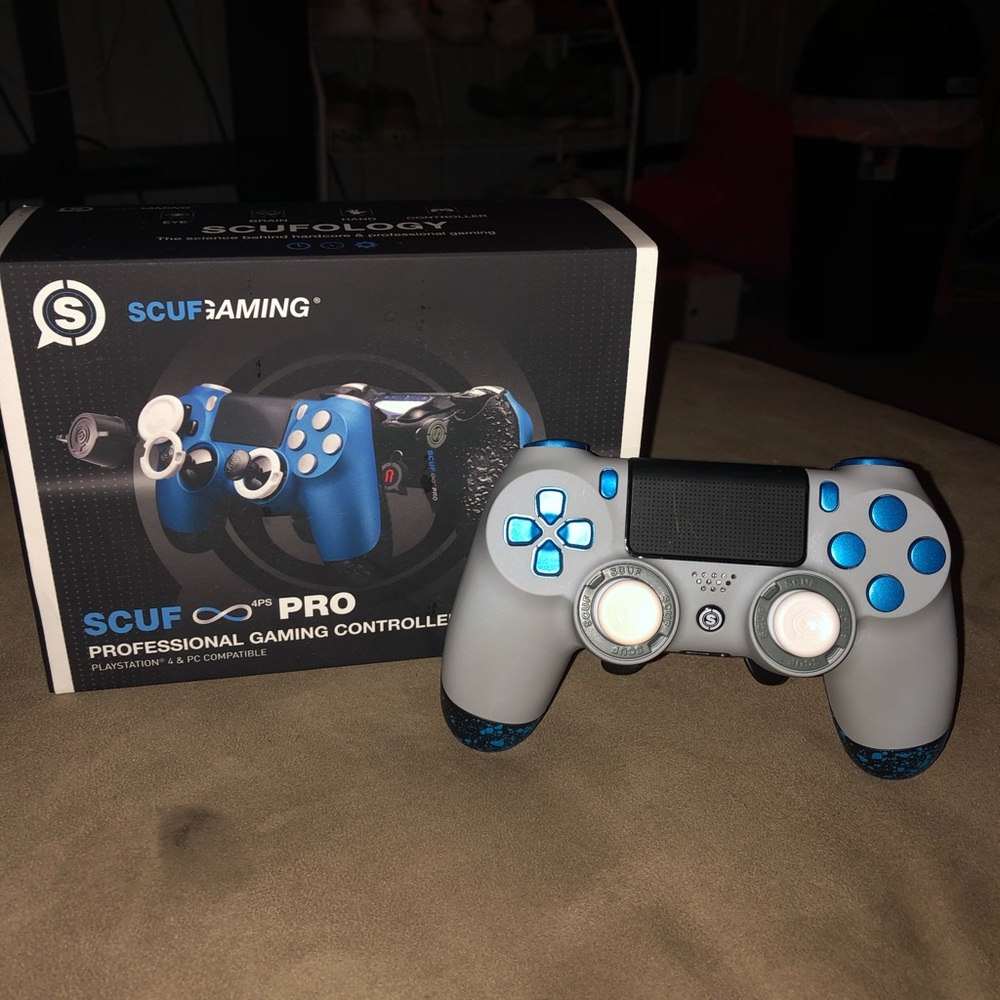 PS4 SCUF Pro controller